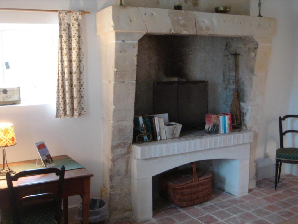 Manoir De La Rousselliere Aparthotel Loches Habitación foto