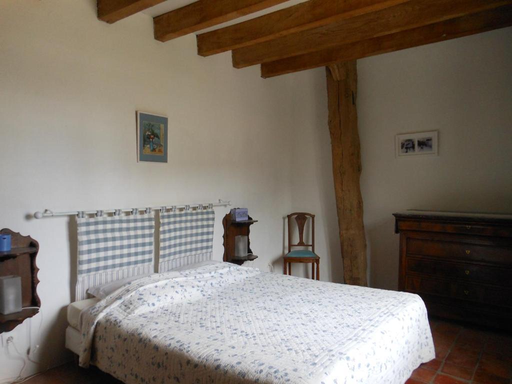 Manoir De La Rousselliere Aparthotel Loches Habitación foto